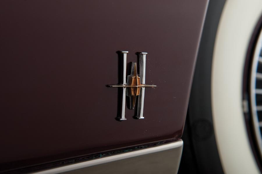  Lincoln Continental Mk II Narrow 1956 года  (фото 2 из 6)